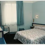La Cigale 2*
