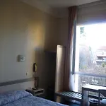Hotel La Cigale 2*
