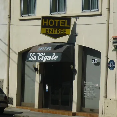 La Cigale 2*